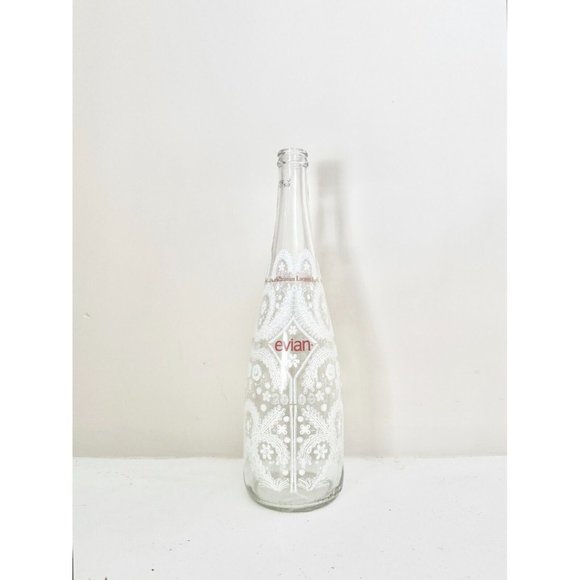 EVIAN x Christian Lacroix Glass Snowflake Lace Bottle Vase, Size 750 ml - Picture 1 of 7